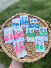 Load image into Gallery viewer, The Green Garden - Double Scallops & Gold Leaf