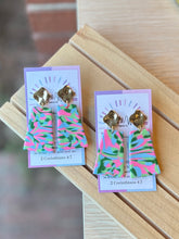 Load image into Gallery viewer, The Spring Bouquet - Marbled Rectangle