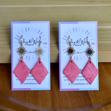 Load image into Gallery viewer, Perfectly Peach - Diamond & Fishhook