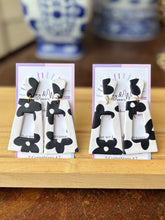 Load image into Gallery viewer, Black & White Flowers - Long Rectangle