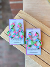 Load image into Gallery viewer, The Spring Bouquet - Scalloped Teardrop