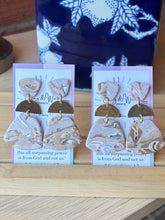 Load image into Gallery viewer, The Cream Rose - Marbled Bell