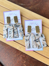 Load image into Gallery viewer, Marbled Golden Sand Collection - Large Arch