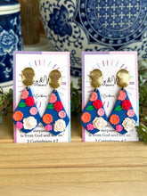 Load image into Gallery viewer, Tania's Flowers - Medium Bell