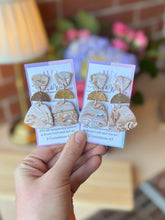 Load image into Gallery viewer, The Cream Rose - Marbled Bell