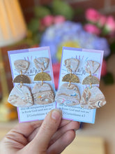 Load image into Gallery viewer, The Cream Rose - Marbled Bell