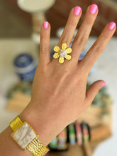 Load image into Gallery viewer, The Jessie Collection - Flower Ring
