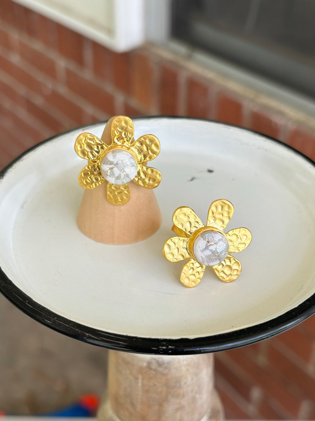 The Jessie Collection - Flower Ring
