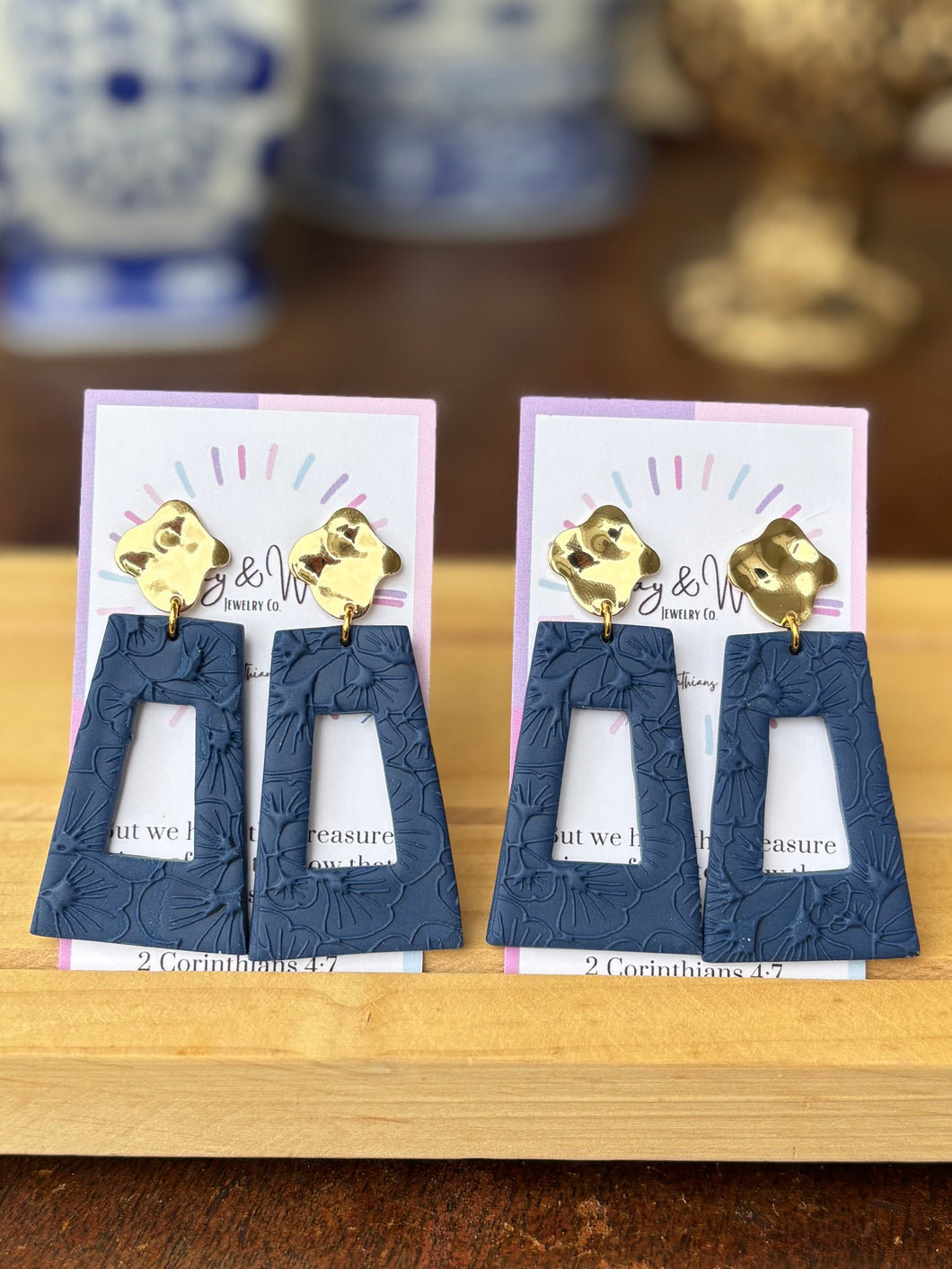 Statement Navy - Long Rectangle