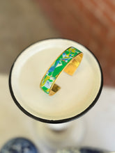 Load image into Gallery viewer, Blue &amp; Green Marbled Thick Bangle
