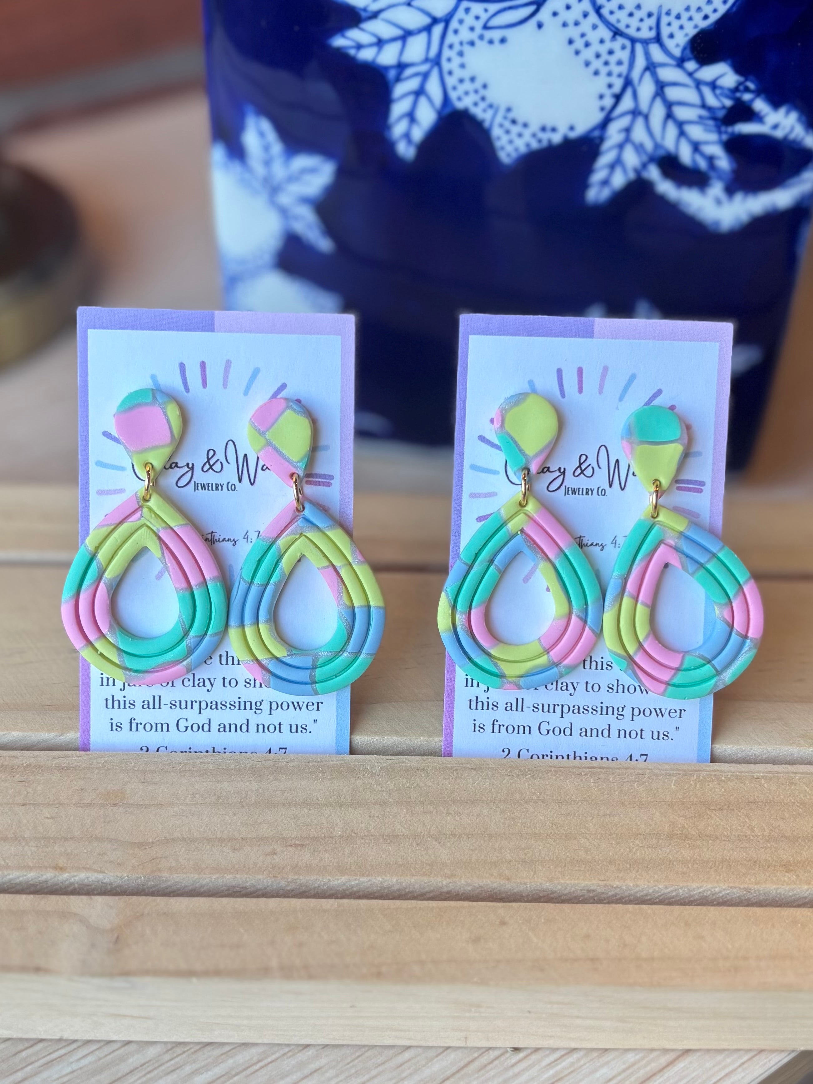 The Pastel Primrose - Round Teardrop