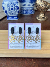 Load image into Gallery viewer, Statement Black - Small Brass Flower
