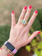 Load image into Gallery viewer, Colors of Christmas - Circle Ring
