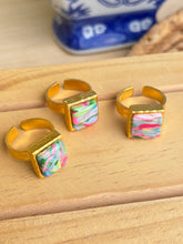 Load image into Gallery viewer, Marbled Summer Square Ring
