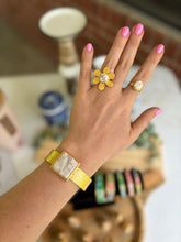 Load image into Gallery viewer, The Jessie Collection - Small Oval Ring
