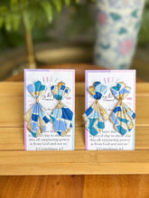 Load image into Gallery viewer, Blue Kaleidoscope - Scalloped Dangle

