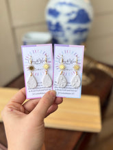 Load image into Gallery viewer, Whispered White - Teardrop &amp; Fishhook
