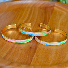 Load image into Gallery viewer, Bright Kaleidoscope Marbled Bangle
