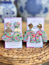 Load image into Gallery viewer, Marbled Summer Collection - Statement Arch
