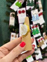 Load image into Gallery viewer, Winter White - Statement Oval Ring
