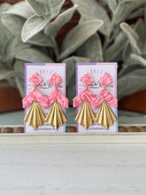 Load image into Gallery viewer, Pink Sugar Collection - Arrow &amp; Gold Fan Charm
