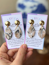 Load image into Gallery viewer, Marbled Golden Sand Collection - Teardrop
