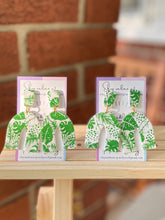 Load image into Gallery viewer, Palm Leaf Collection - Arch
