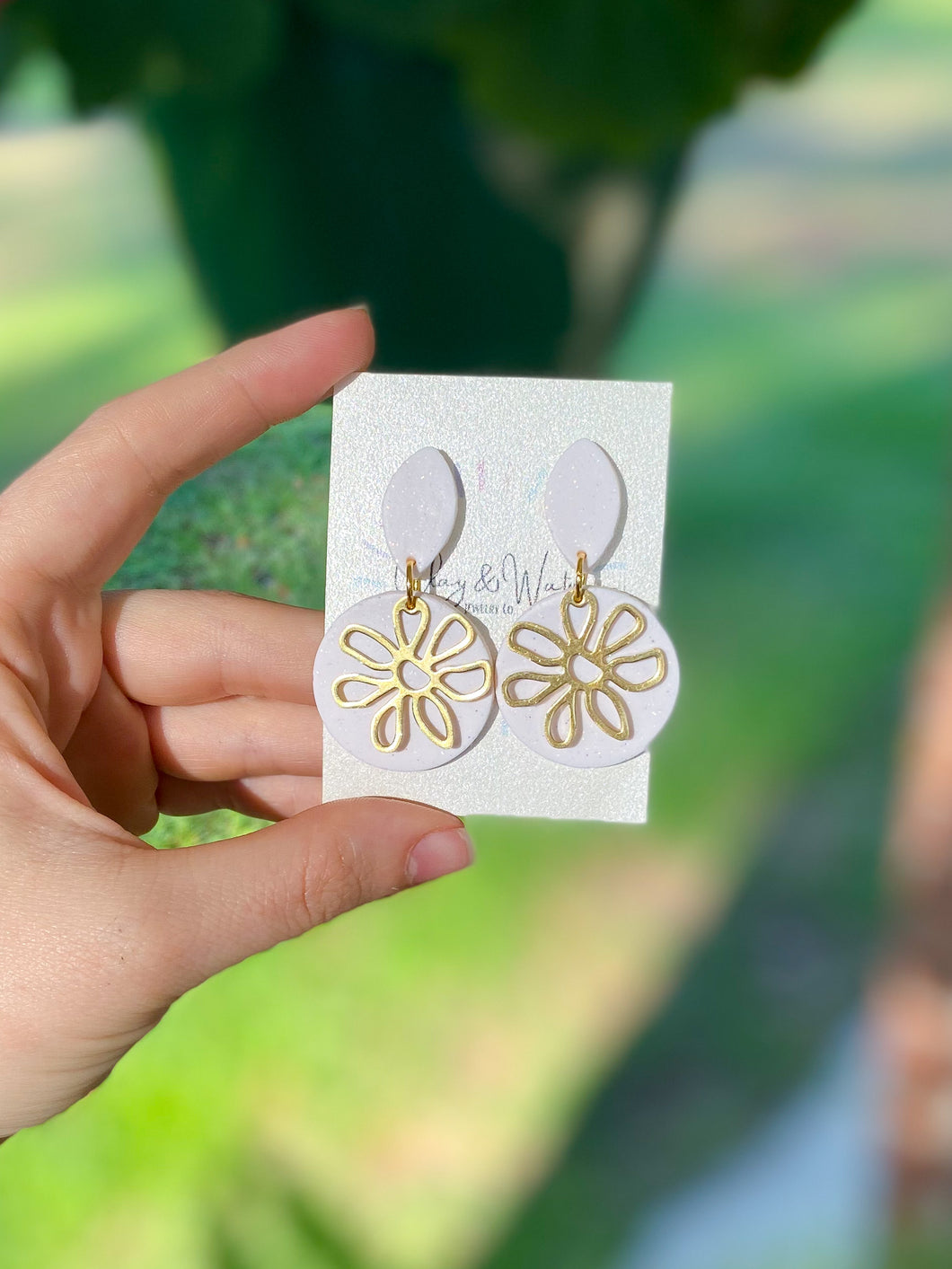 The Callie - Circle Brass Flower